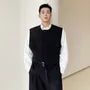 Round Neck Plain Belted Cargo Vest